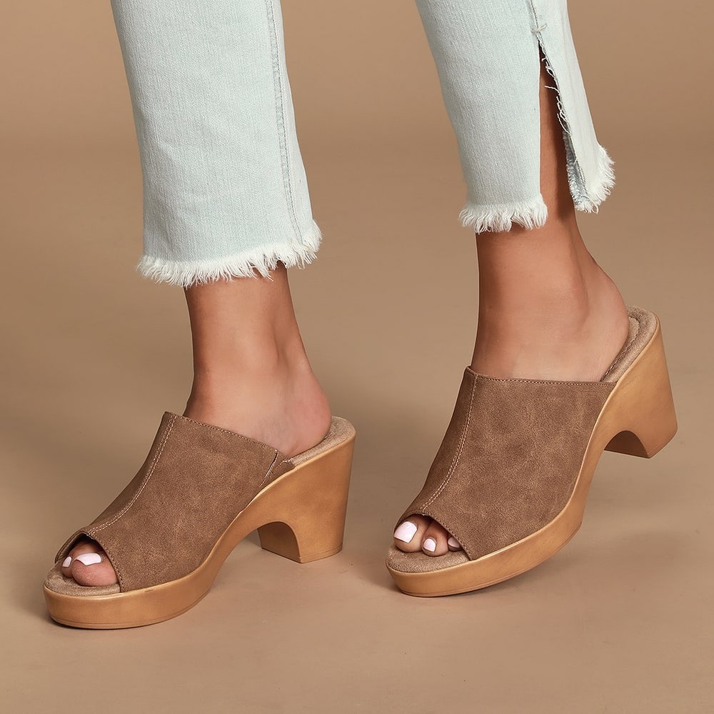 New Without Box Chinese Laundry Allison Light Brown Nubuck Platform Heels Size 9